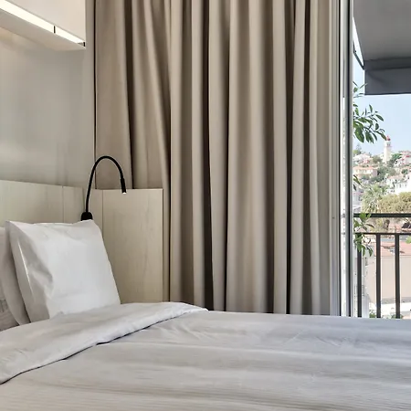 Bitzaro Boutique Hotel 4*