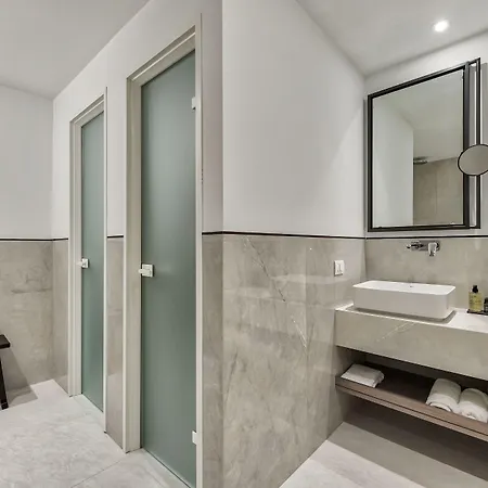 Bitzaro Boutique Hotel