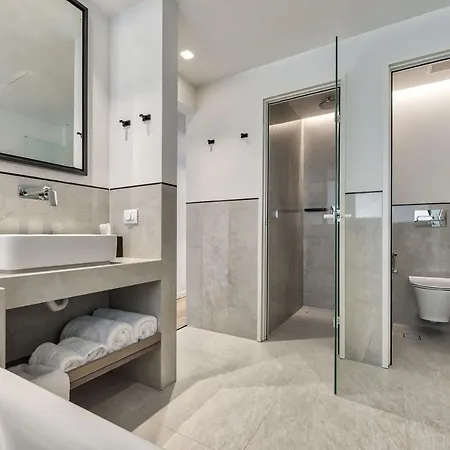 Hotel Bitzaro Boutique 4*